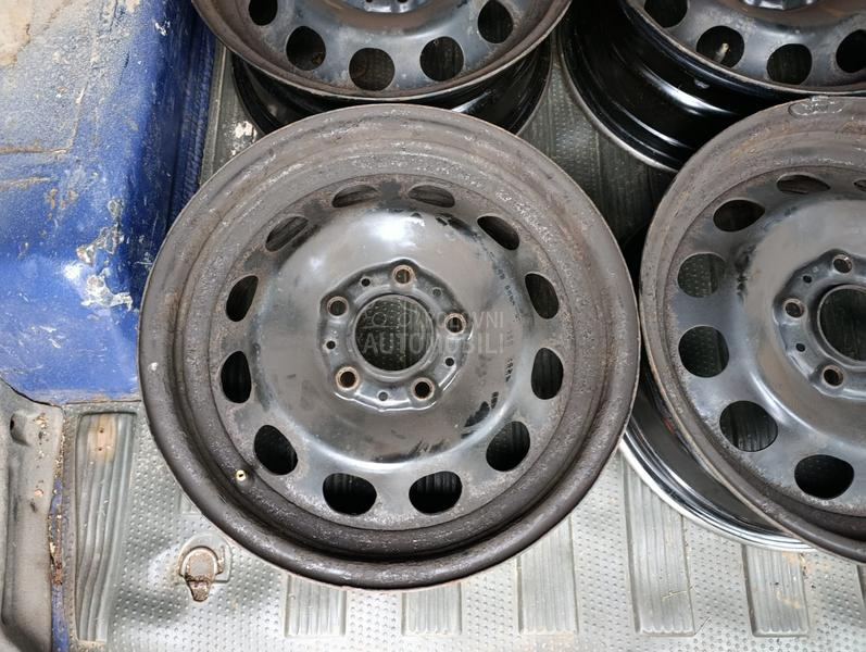 Čelične felne  16" 5 x 120