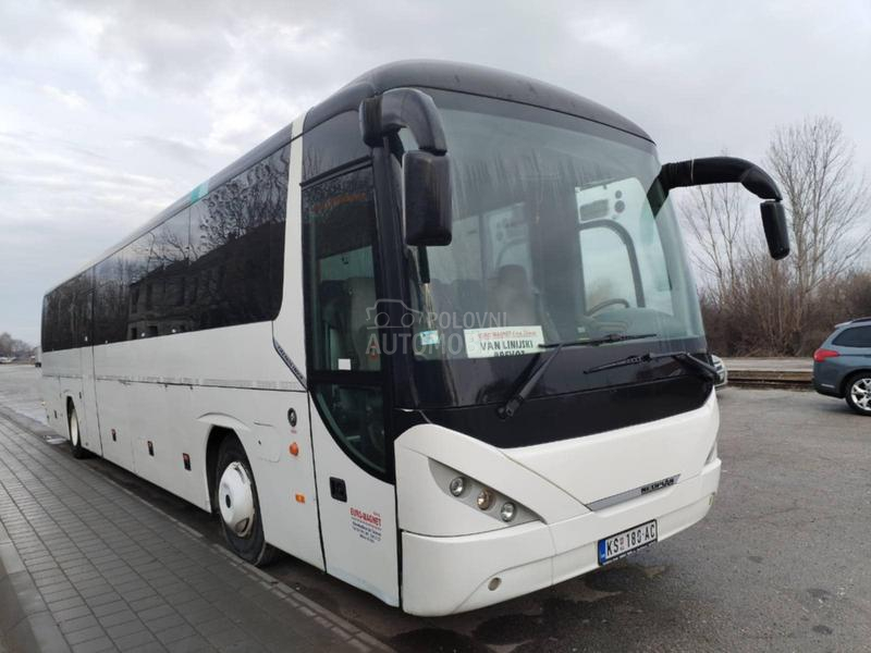 Neoplan tredliner