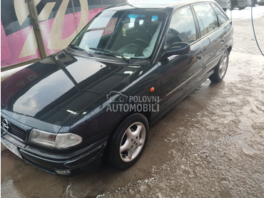 Opel Astra F 1.6