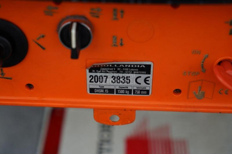 Renault D 240/Rampa/IMP3369