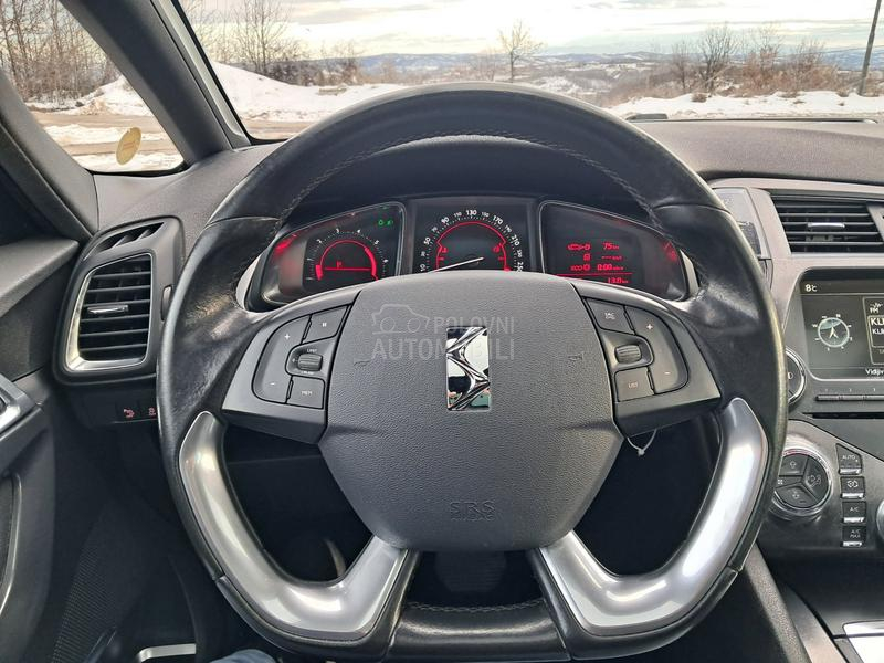 Citroen DS5 