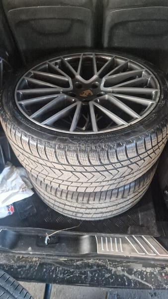 Aluminijumske felne  22" 5 x 130