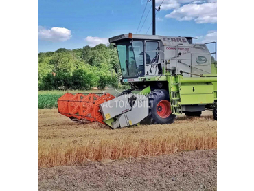 Claas Dominator 150