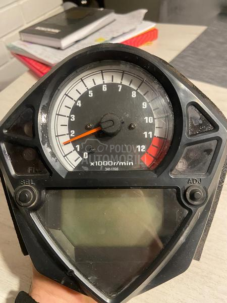 kilometar sat suzuki