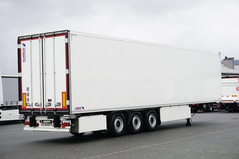 Schmitz Cargobull DOM1817