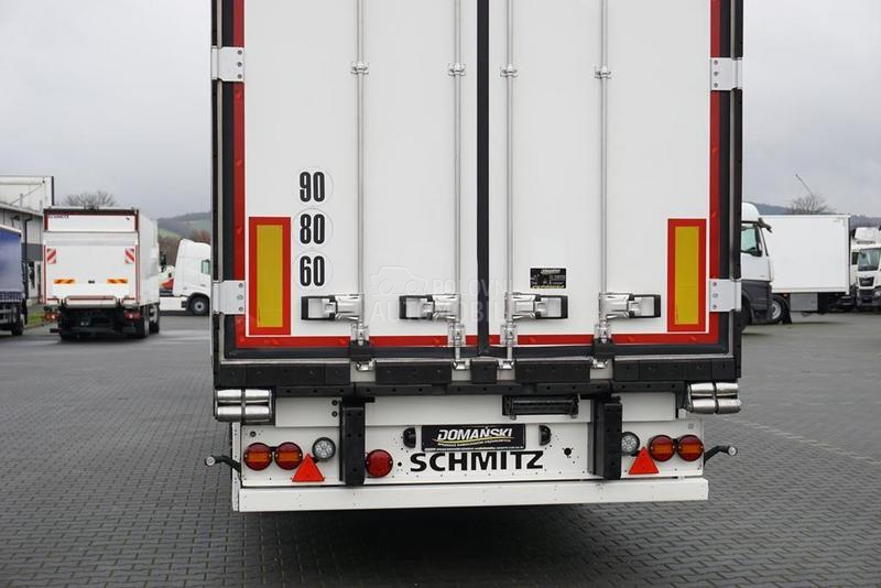Schmitz Cargobull DOM1817