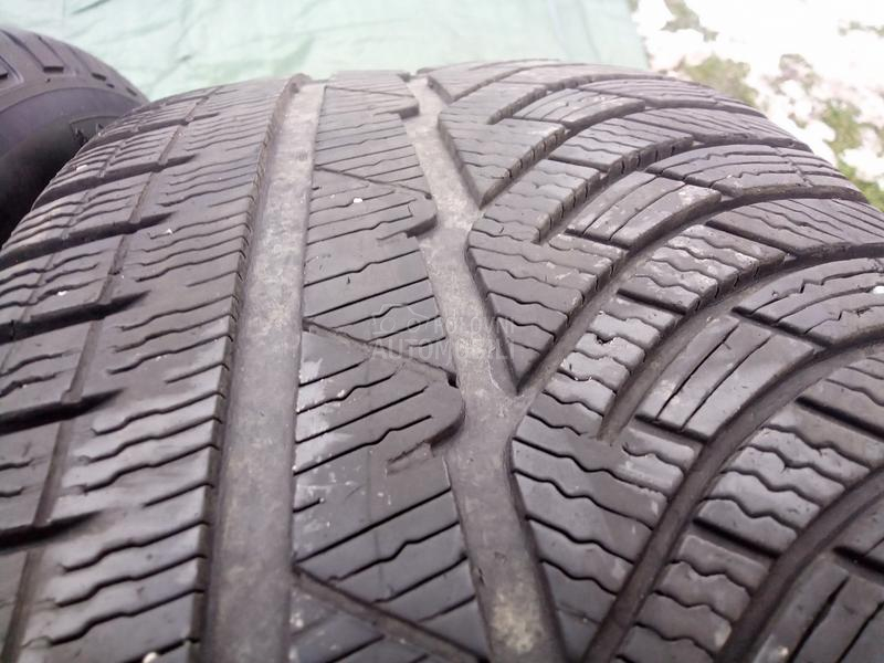 Michelin 235/55 R17 Zimska