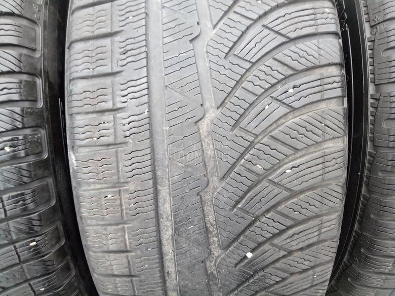 Michelin 235/55 R17 Zimska