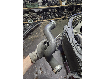 Crevo Interkulera za Volkswagen Passat B5.5