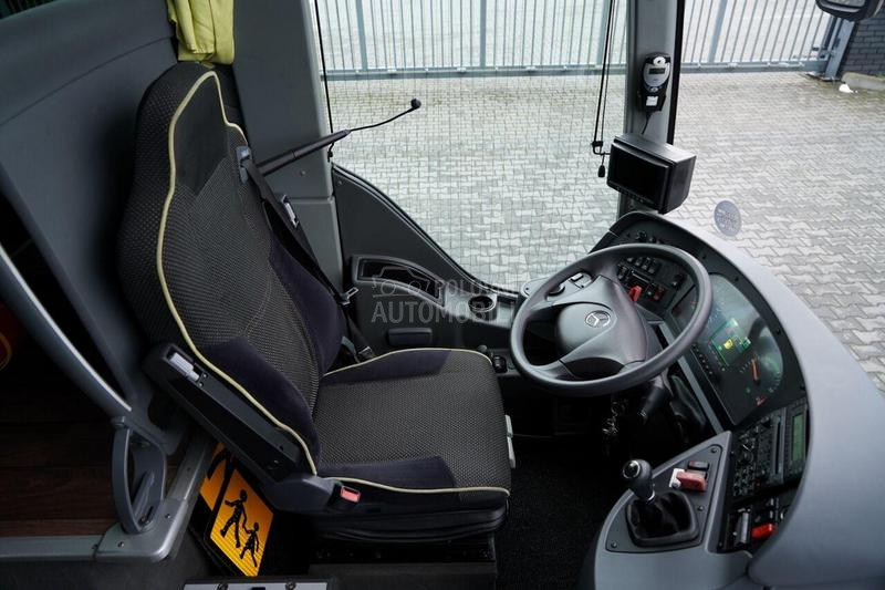 Mercedes Benz TOURISMO RHD/IMP3438