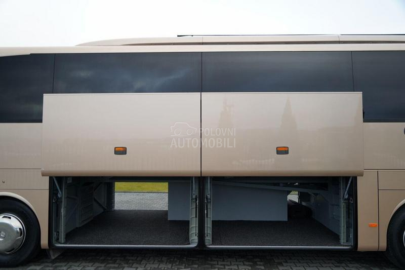 Mercedes Benz TOURISMO RHD/IMP3438