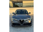 Alfa Romeo Stelvio 2.0 Q4