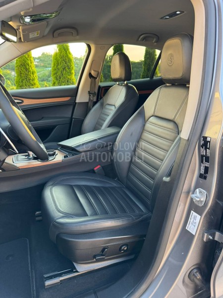 Alfa Romeo Stelvio 2.0 Q4