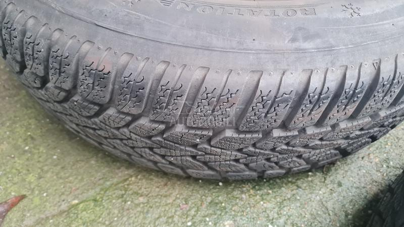 Dunlop 195/65 R15 Zimska