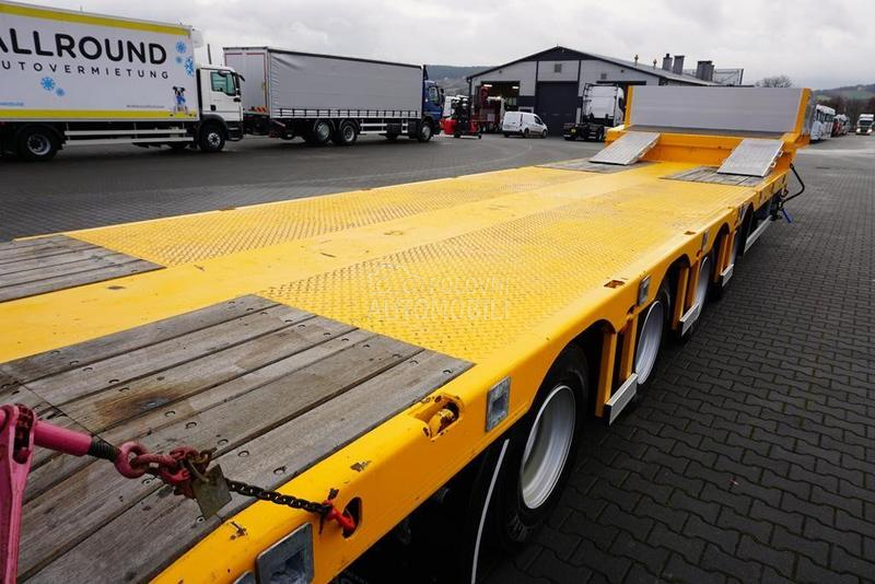 Bodex platformom DOM1823