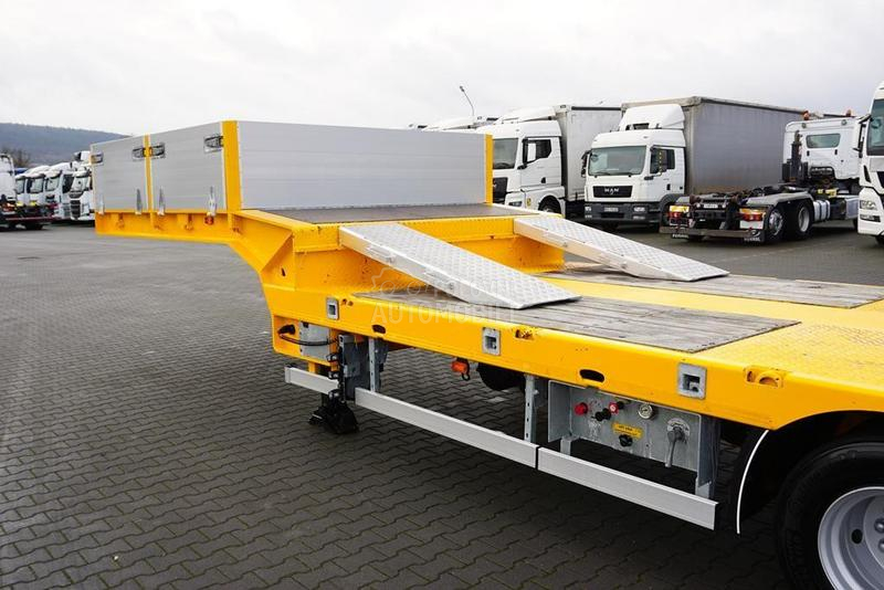 Bodex platformom DOM1823