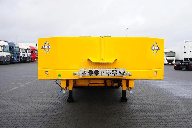 Bodex platformom DOM1823