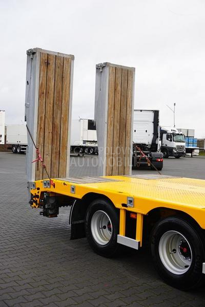 Bodex platformom DOM1823