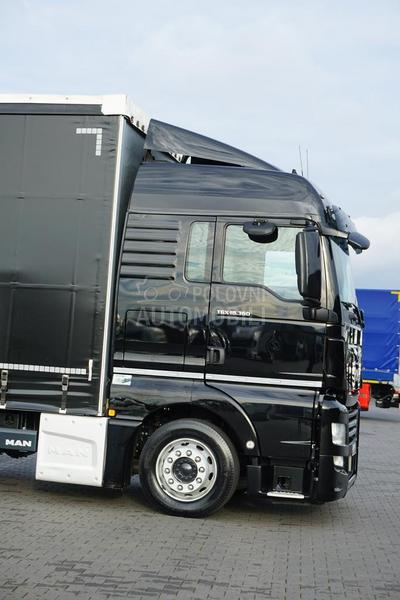 MAN TGX cerada DOM1829