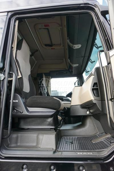 MAN TGX cerada DOM1829