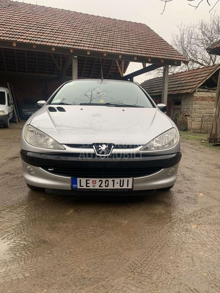 Peugeot 206 