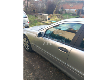 Mercedes Benz C 200 