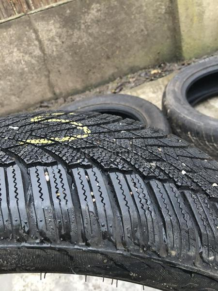 Ostalo 225/55 R19 Zimska