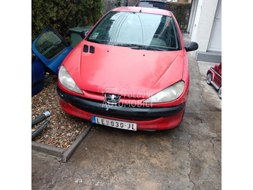 Delovi za Peugeot 206 1,9D 2001. god.