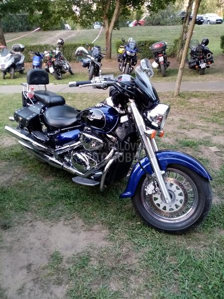 Suzuki INTRUDER VL800