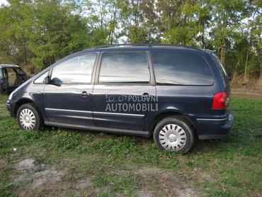 Kompletan auto za delove 2.0 b za Volkswagen Sharan od 2005. do 2010. god.