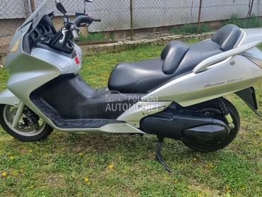 Honda Silver Wing 600