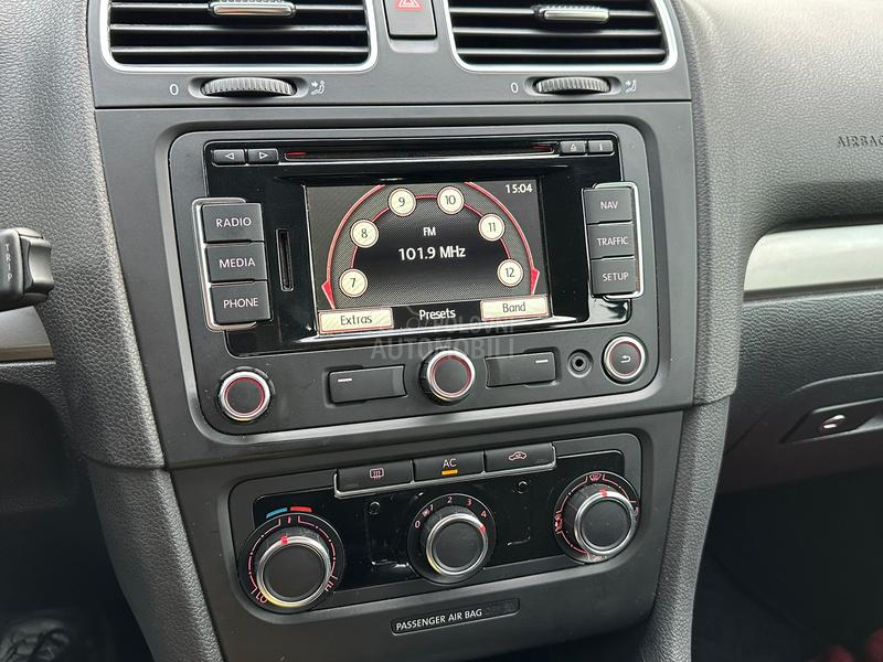 Volkswagen Golf 6 1.6 TDI BLUEMOTION