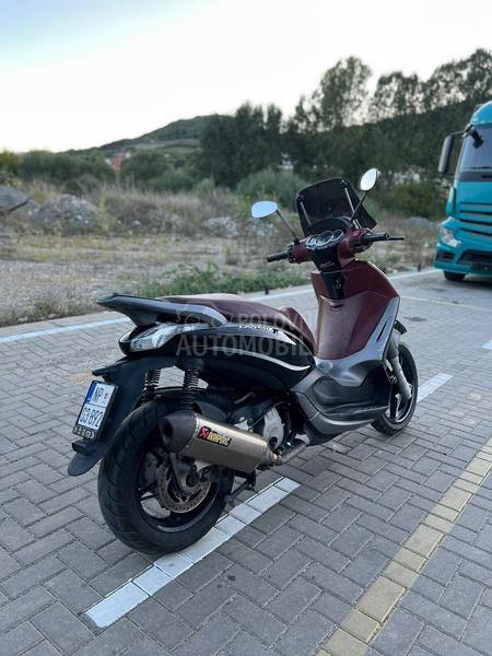 Piaggio Beverly 350 ST