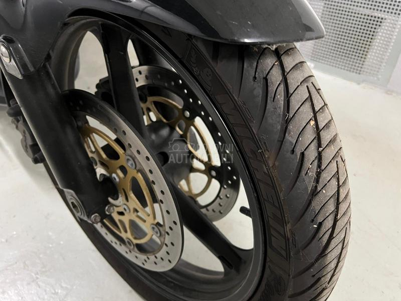 Suzuki V Strom Dl 1000