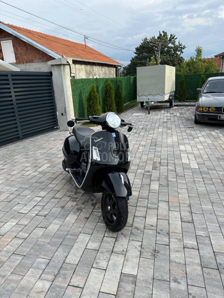 Piaggio Vespa GT 125