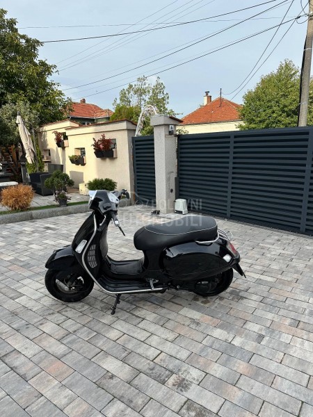 Piaggio Vespa GT 125
