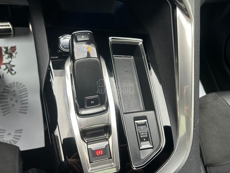 Peugeot 3008 1.2 GTline