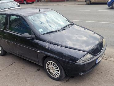 Lancia Ypsilon 