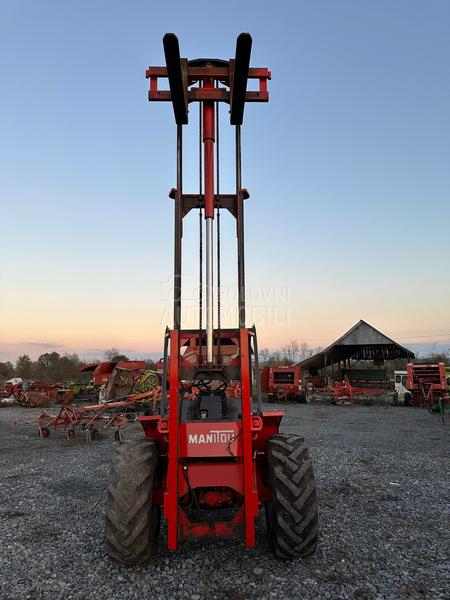 Manitou M 226 cp
