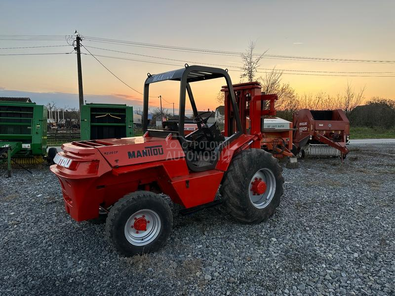 Manitou M 226 cp