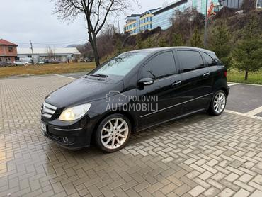 Mercedes Benz B 200 