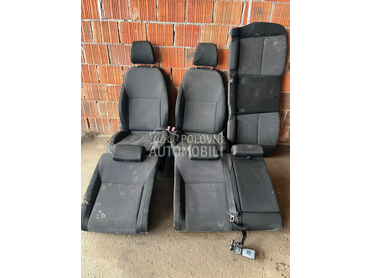 komplet sedista za Škoda Octavia od 2013. do 2017. god.