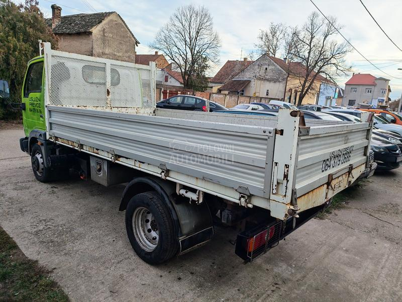 Nissan cabstar trostrani kiper