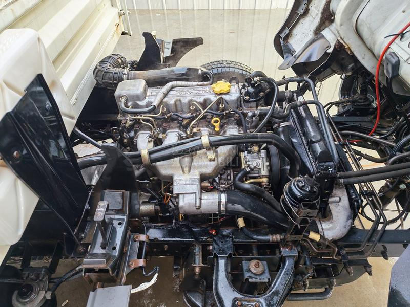 Nissan cabstar trostrani kiper