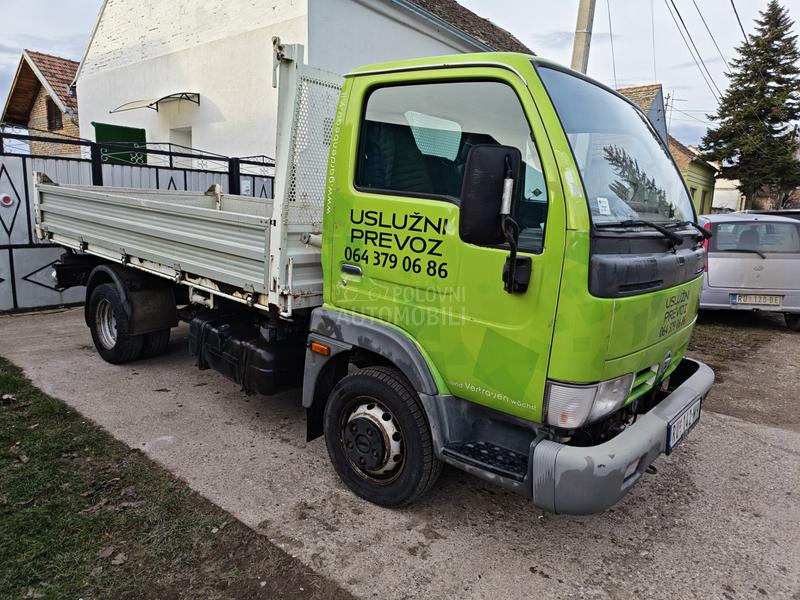 Nissan cabstar trostrani kiper