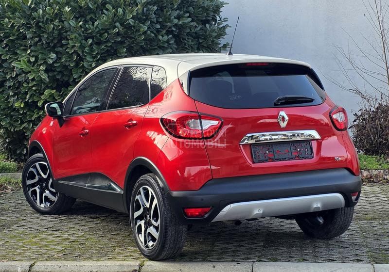 Renault Captur /Helly Hansen/Aut/CH