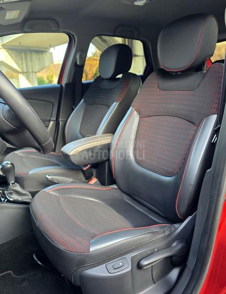 Renault Captur /Helly Hansen/Aut/CH