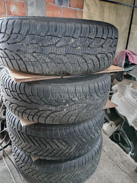 Uniroyal 205/55 R16 Zimska