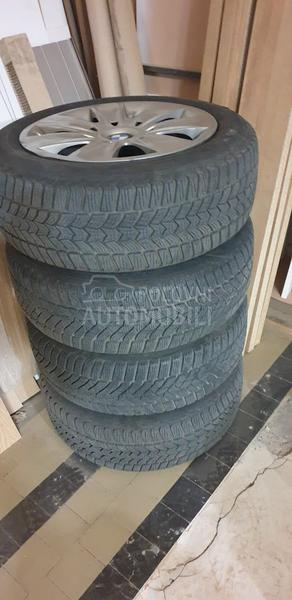 Dunlop 205/55 R16 Zimska