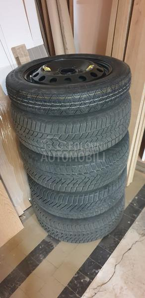 Dunlop 205/55 R16 Zimska